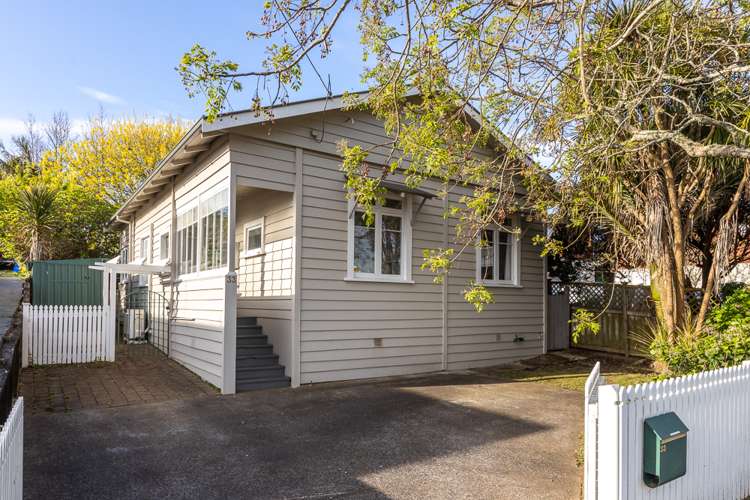 33 Owairaka Avenue Mount Albert_33