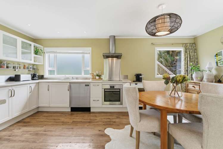 91B & 93A Edmund Street St Heliers_10