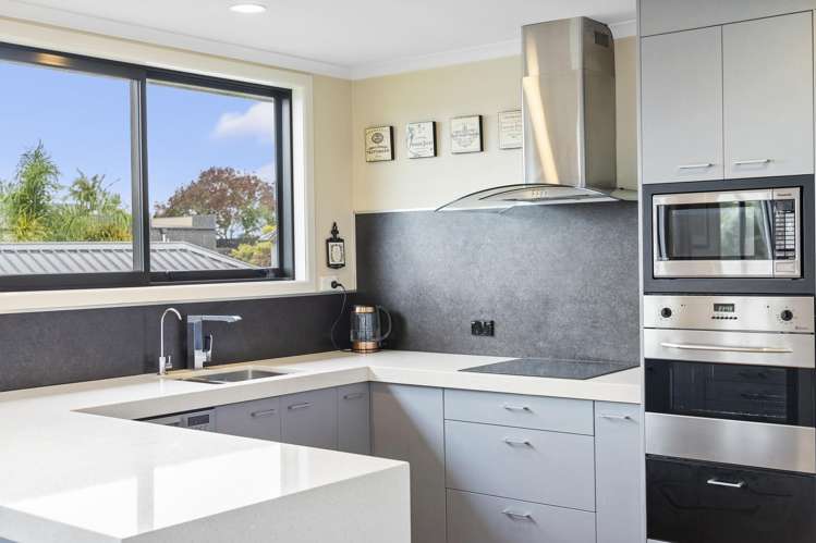 17 Blakewell Place Beachlands_3