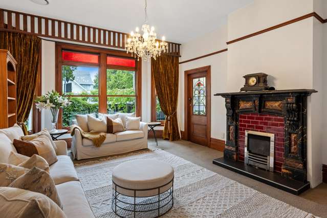 42 Hawkesbury Avenue St Albans_1