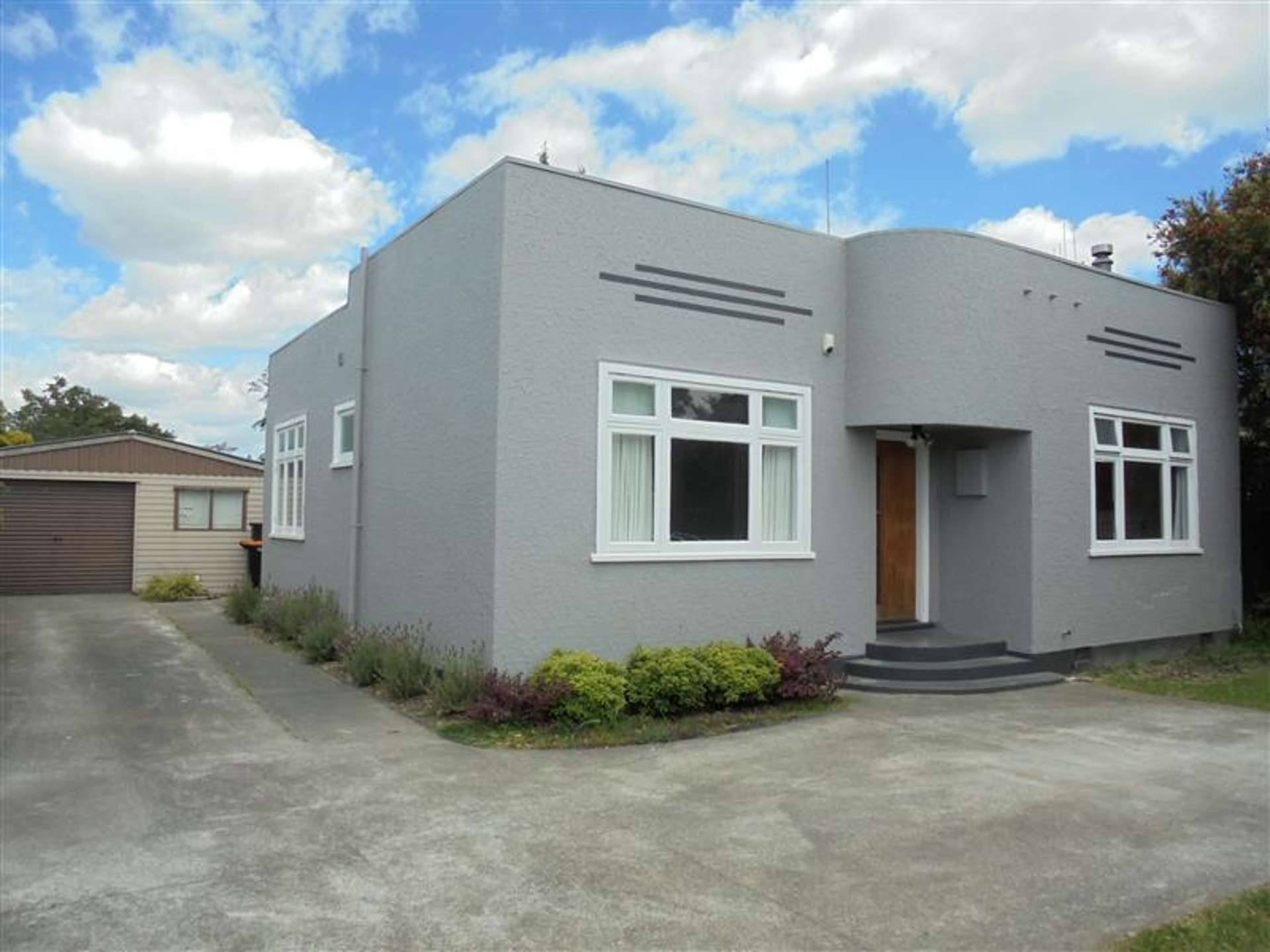 722 Tremaine Avenue Palmerston North Central_0