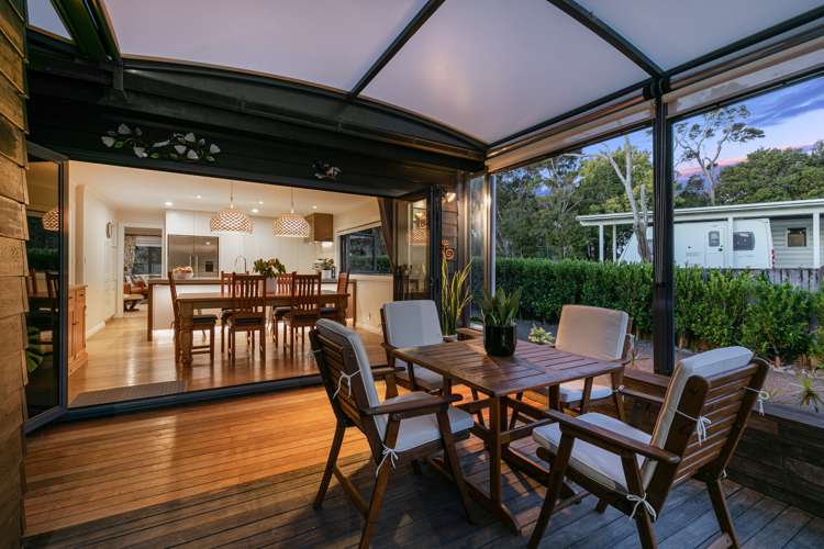 4 Traffic Road Greenhithe_13