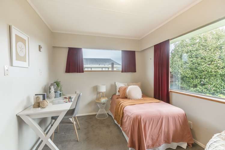 1/102 Hillcrest Road Raumati Beach_11