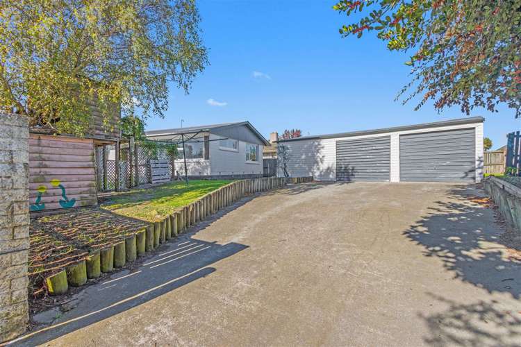 37 Kathleen Crescent Hornby_16