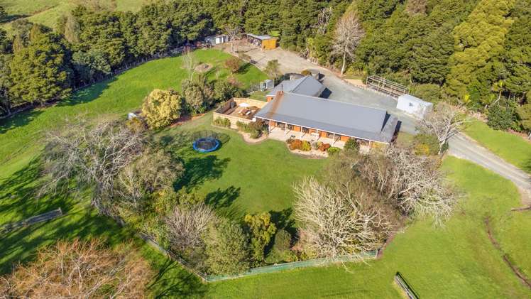 692 Wayby Station Road_0