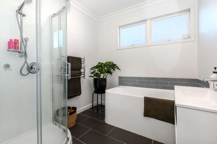 20 Goods Road Otumoetai_13