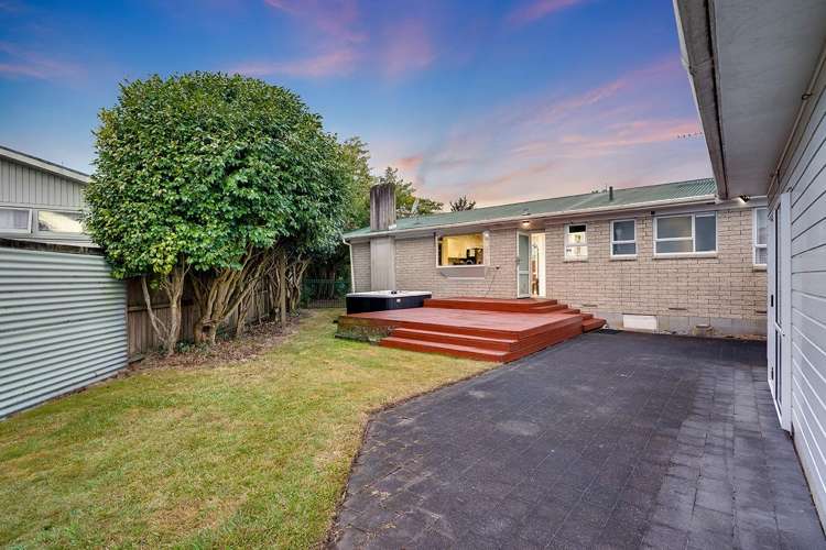 2 Margaret Place Deanwell_6