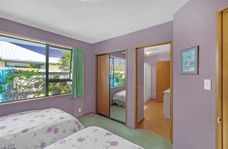 94 Roydon Drive Templeton_18