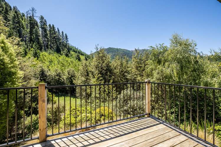 20 Acheron Heights Hanmer Springs_16
