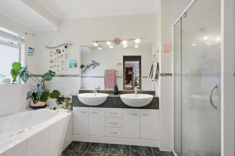 5 Aranui Drive Papamoa_11