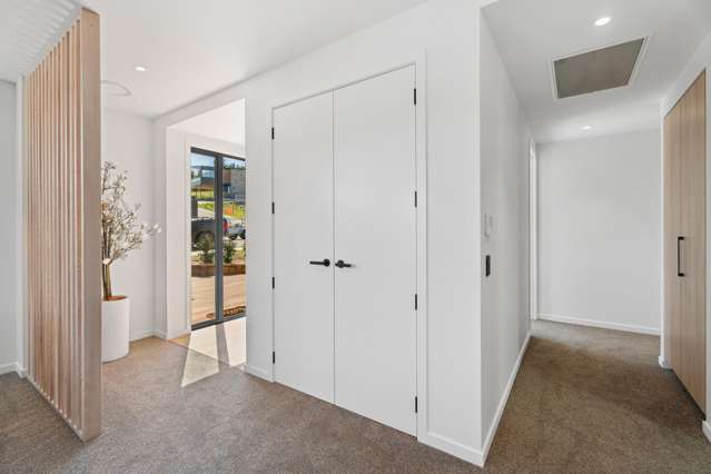 Unit 1 and 2/87 Mills Road Wanaka_3