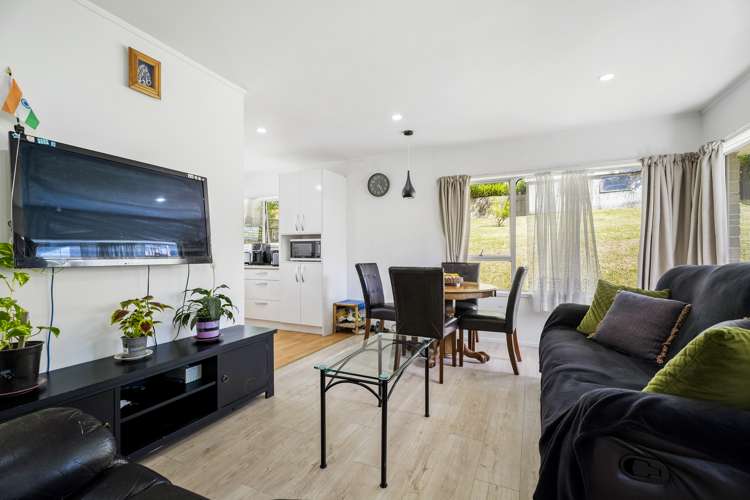 2/43 Archers Road Hillcrest_7