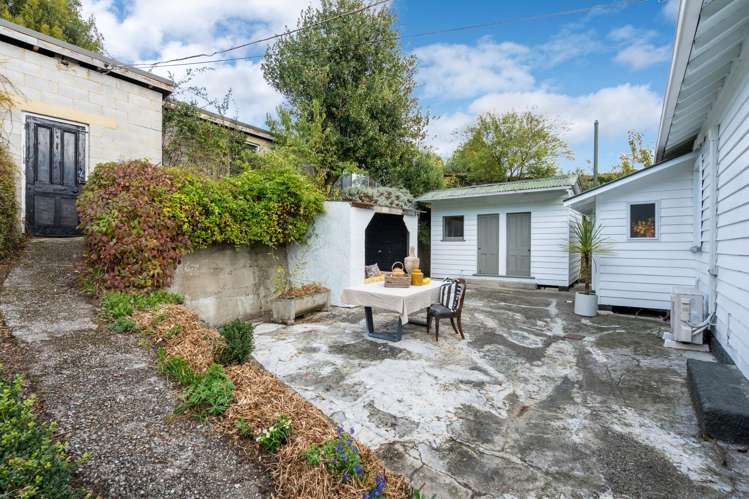 28 Harrington Street Lawrence_27