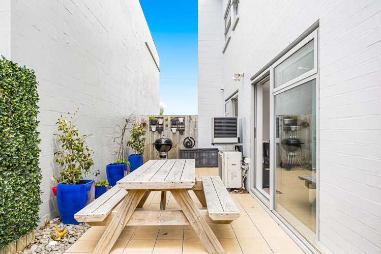 13 Karauria Lane Orewa_11