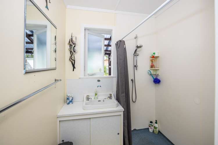 64 Mardon Road Enderley_9