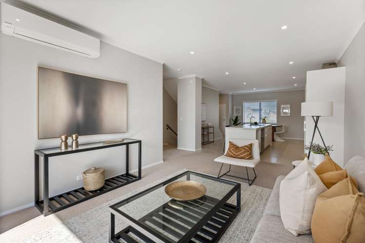 11 Danga Lane Hobsonville_4