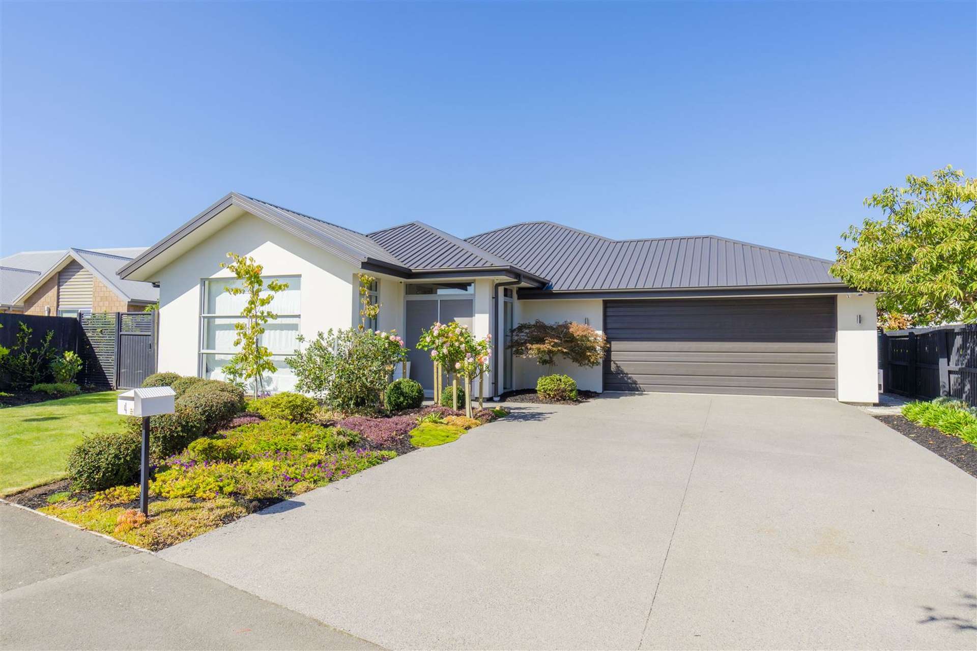 4 Handley Crescent Wigram_0