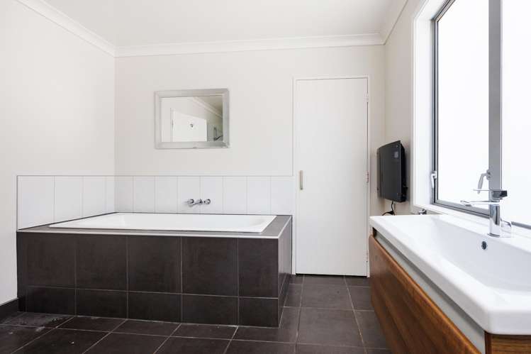 8 Ridgeview Road Aokautere_11