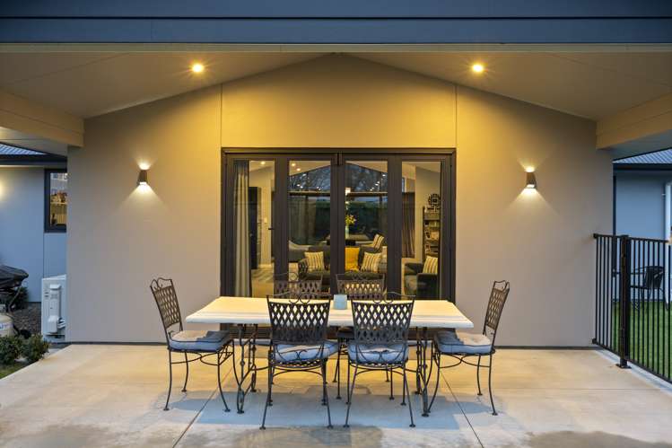 9 Boyce Crescent Cambridge_24