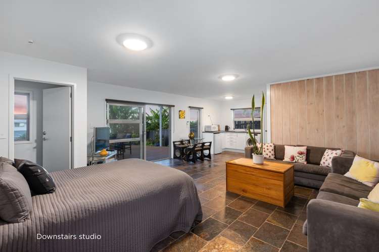 202 Vipond Road Stanmore Bay_19