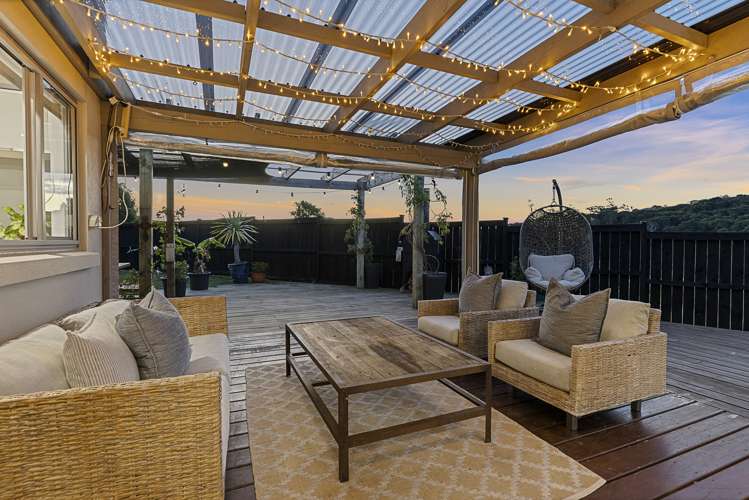 52 William Gamble Drive Greenhithe_16