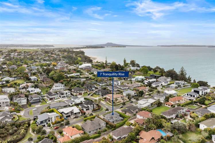 7 Tranquility Rise Mellons Bay_32