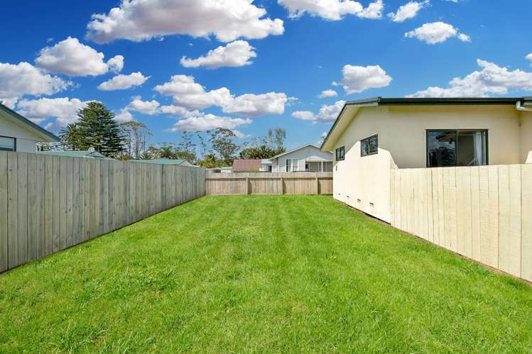 31F Springs Road Parakai_16