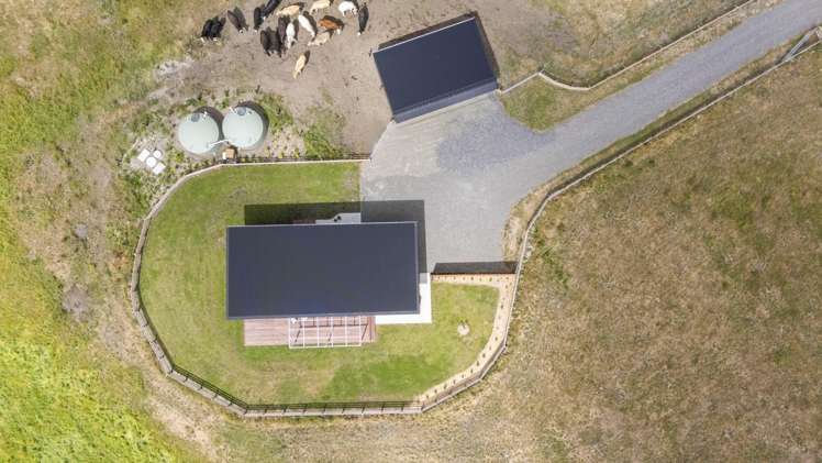 1121 Parewanui Road Parewanui_26