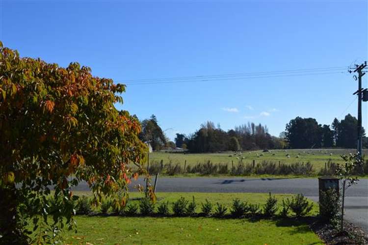 119 Chinnerys Road Woodend_3