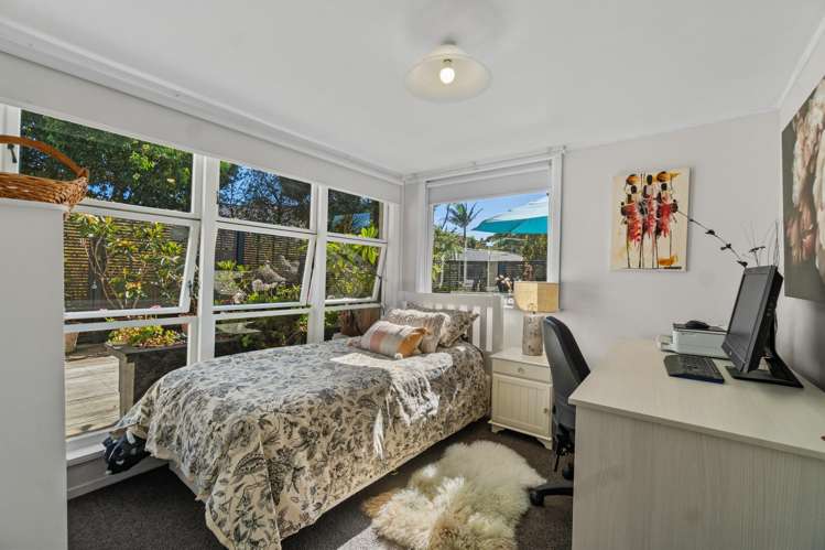 21 Howe Street Howick_13