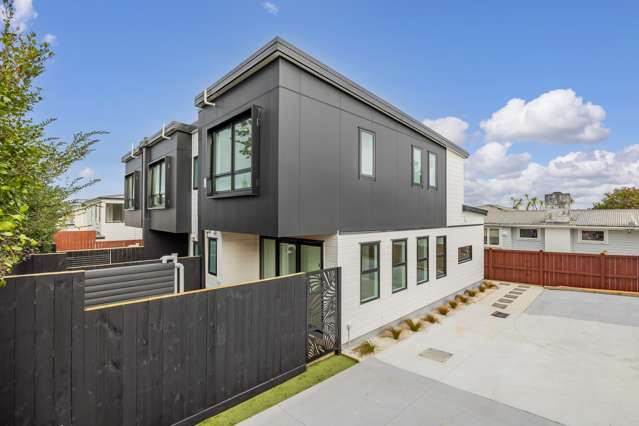 8c Trinidad Road Sunnynook_1