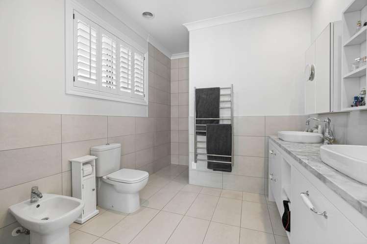 14 Tall Oaks Way Bethlehem_22