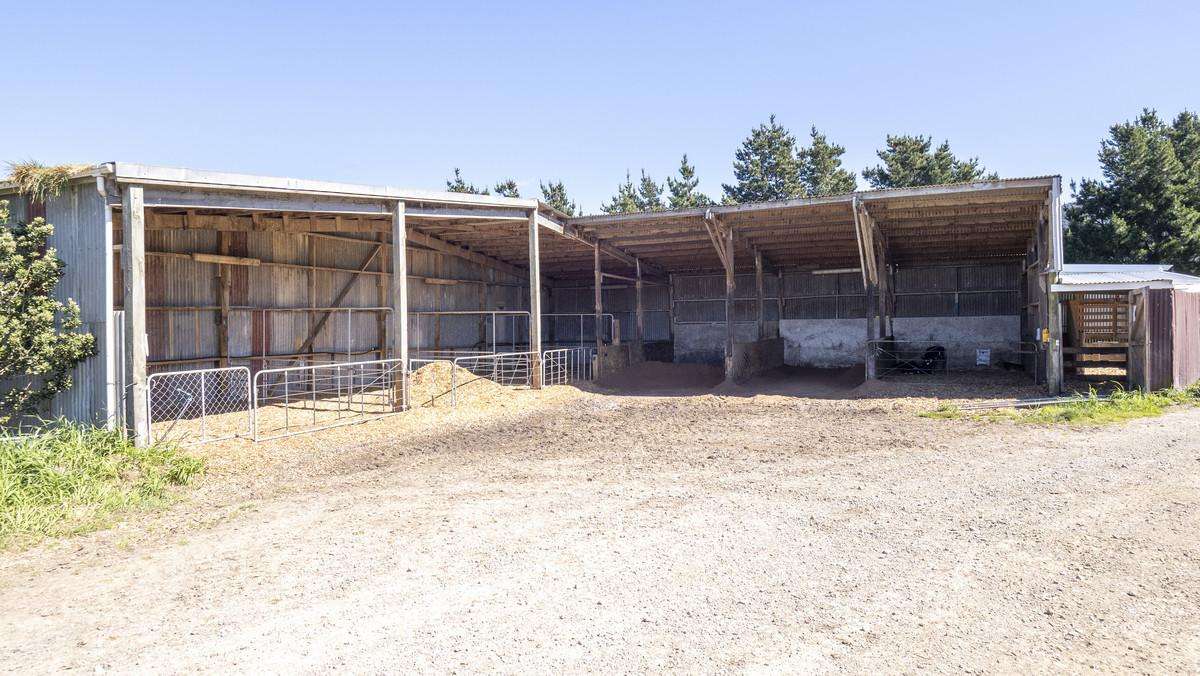 22 Bartons Road_2