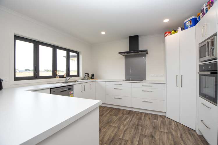 1 Molesworth Street Carterton_4