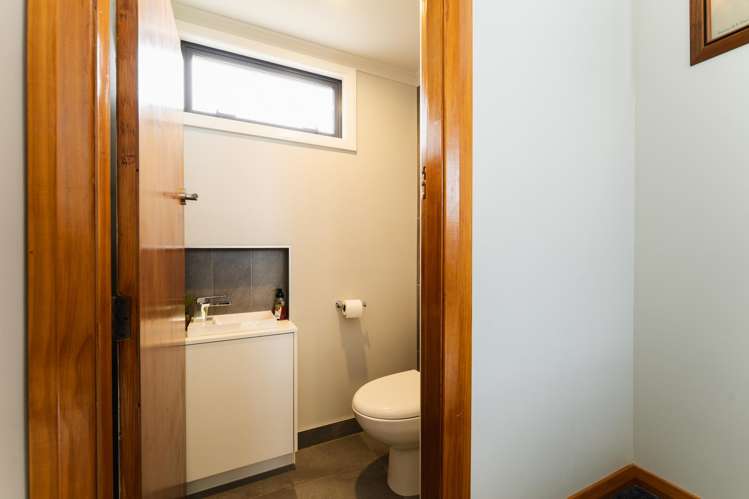 13 Aytoun Street Shiel Hill_20