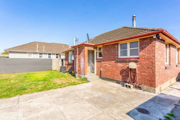 25 Avro Crescent Hornby_10