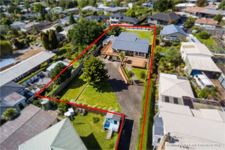 64 Glengarry Road Glen Eden_0