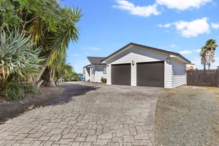 29 Saint Annes Crescent Wattle Downs_24