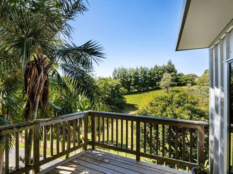 8 Pine Ridge Lane Aongatete_32