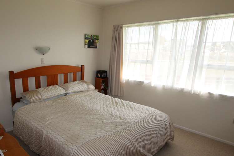 27 George Street Pahiatua_4