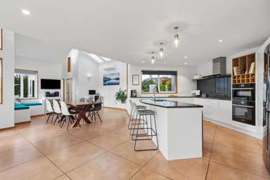 15 Sissinghurst Court_4