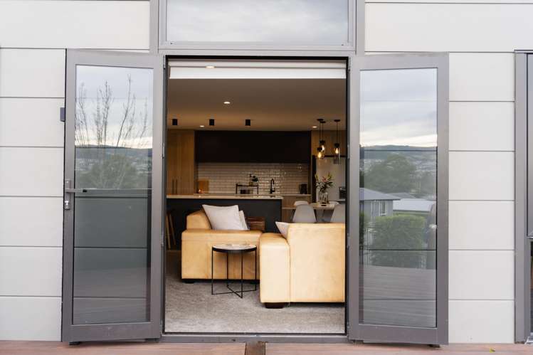 14 Trudi Place Green Island_28