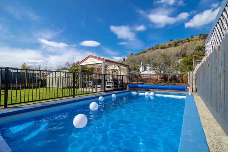 29 Seymour Avenue The Brook_17