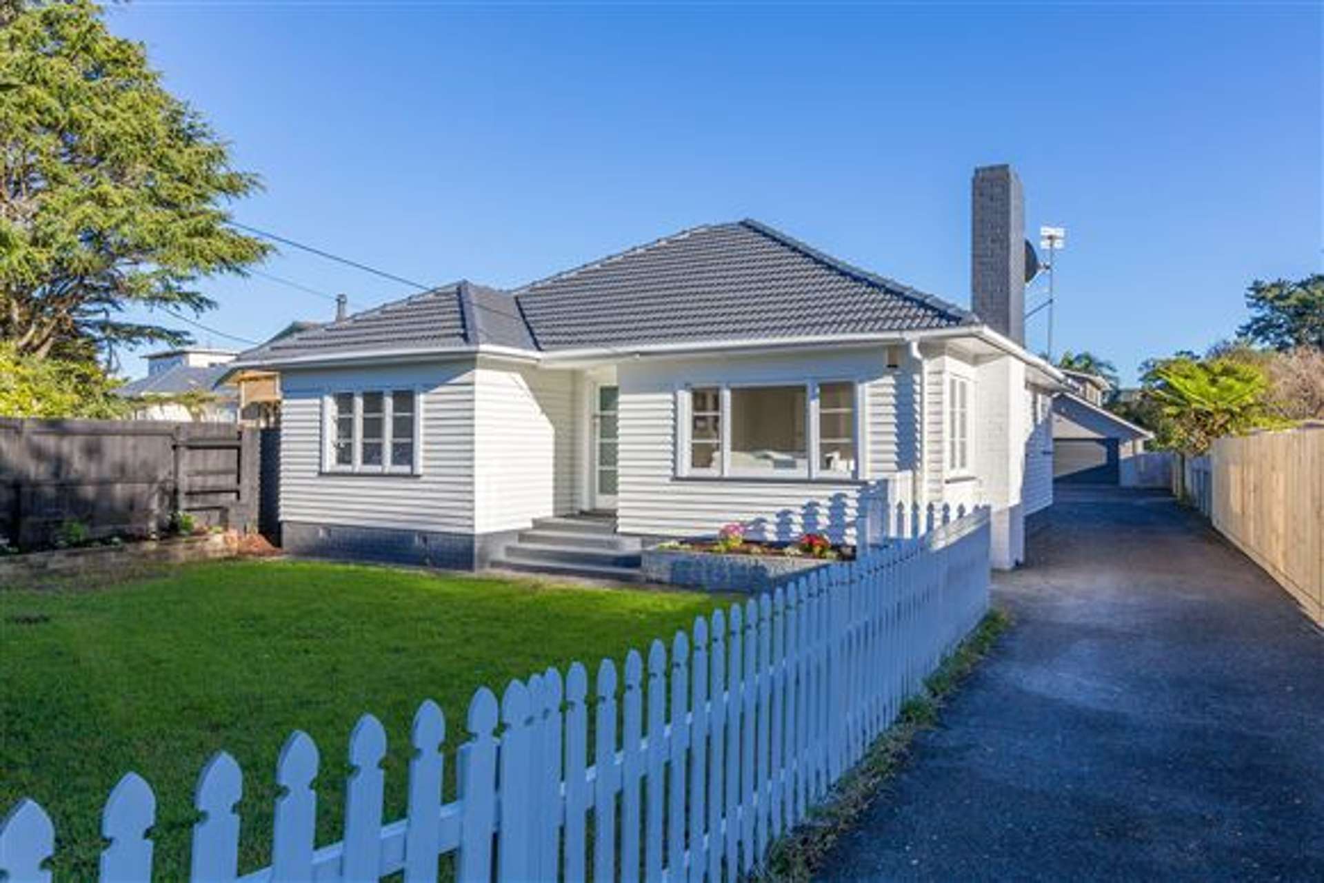 33 Titirangi Road New Lynn_0