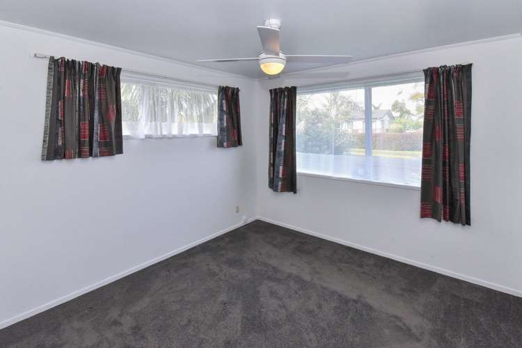 8 Adel Place Manurewa_7
