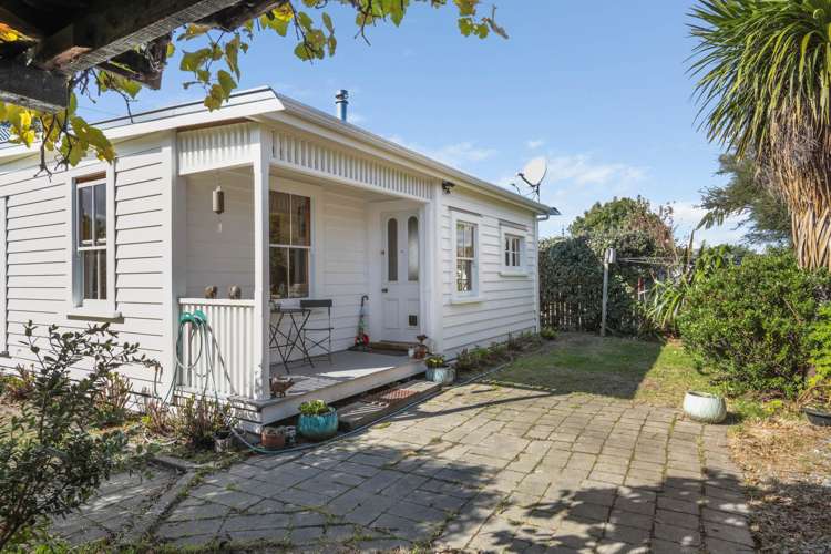 24 Dillons Point Road Islington_26