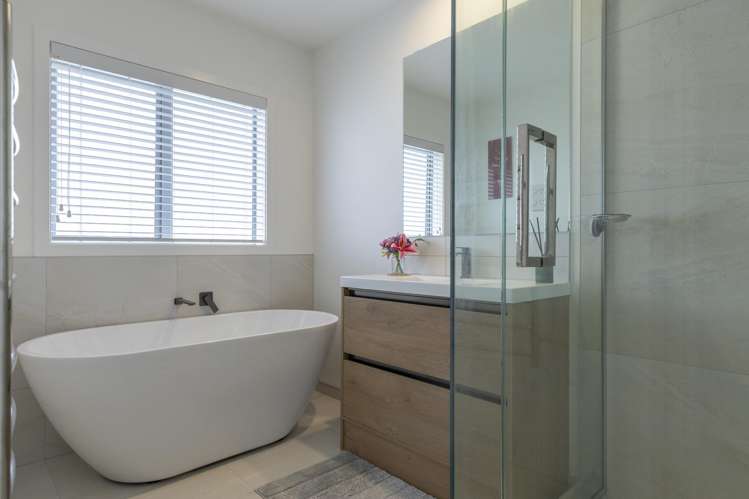 738A Acacia Bay Road Acacia Bay_11
