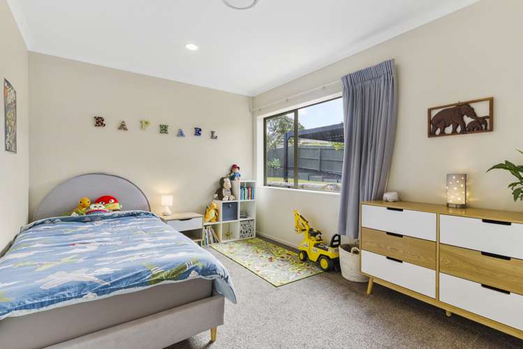 71 Kath Hopper Drive Orewa_14
