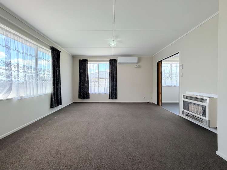  B/53 Fyvie Avenue Tawa_3