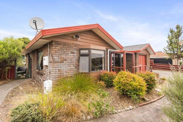 Downsize here or make this your first home